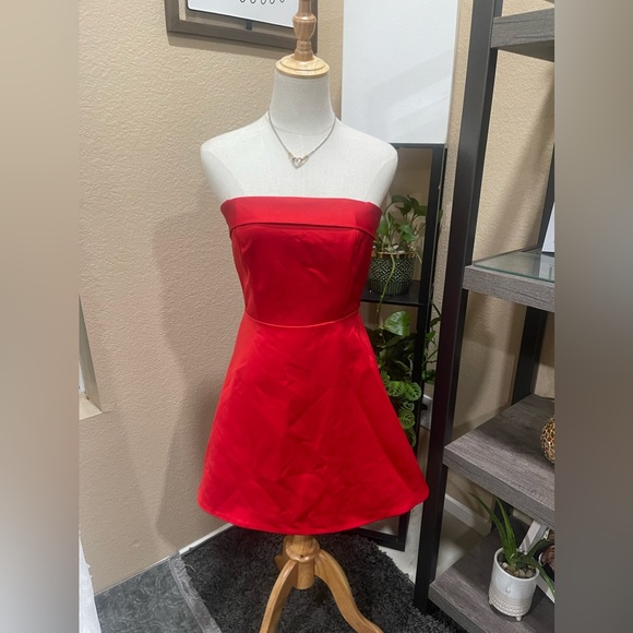 DO+BE Dresses & Skirts - Bright Red Cocktail Dress for Petite